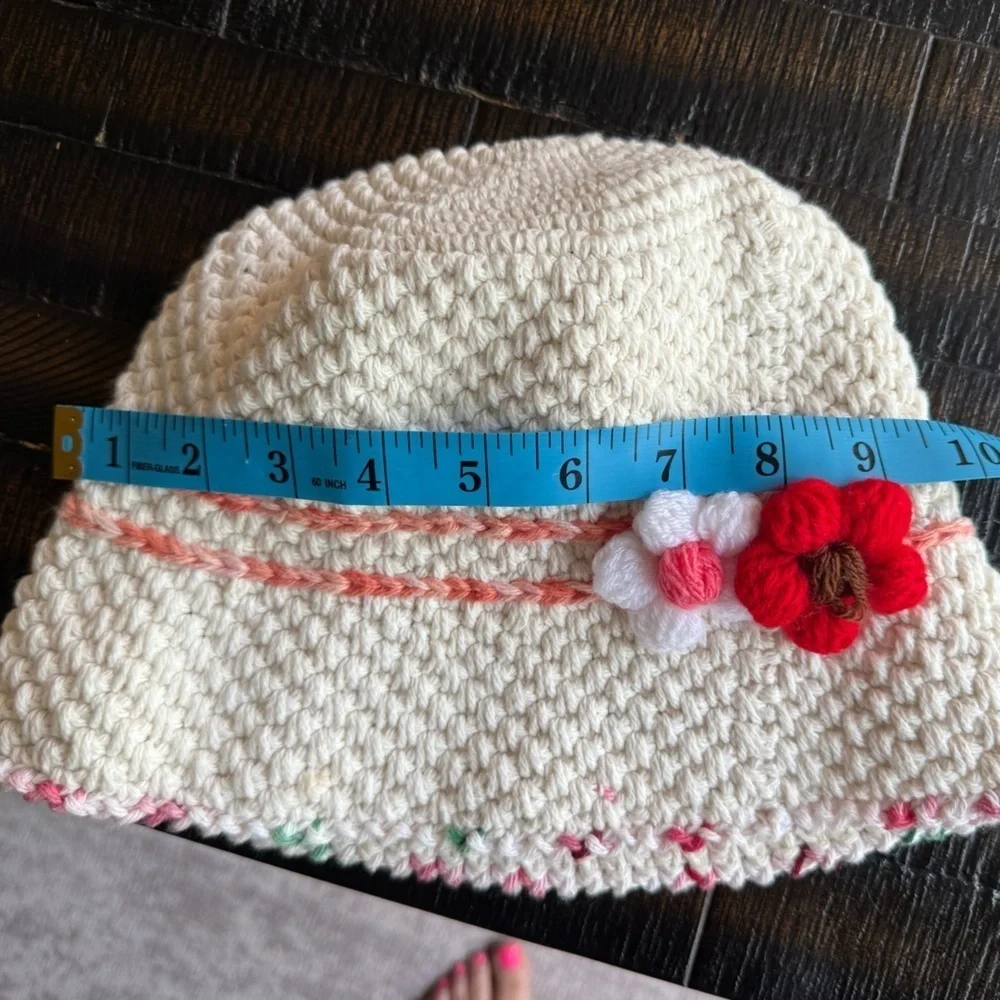 COTTAGECORE GRANNY CORE FLOWER HAT CROCHET / HANDMADE